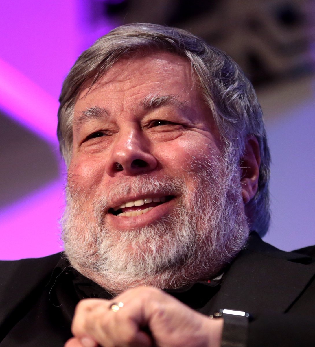fiatarchive's tweet image. APPLE CO-FOUNDER STEVE WOZNIAK: "Bitcoin is the most amazing mathematical miracle. It's better than gold."
