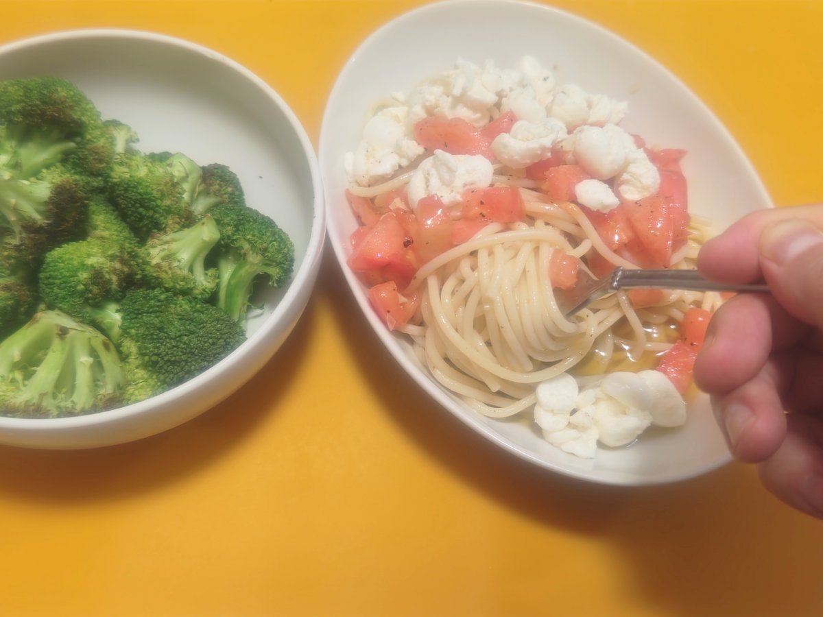 トマト - Search / X