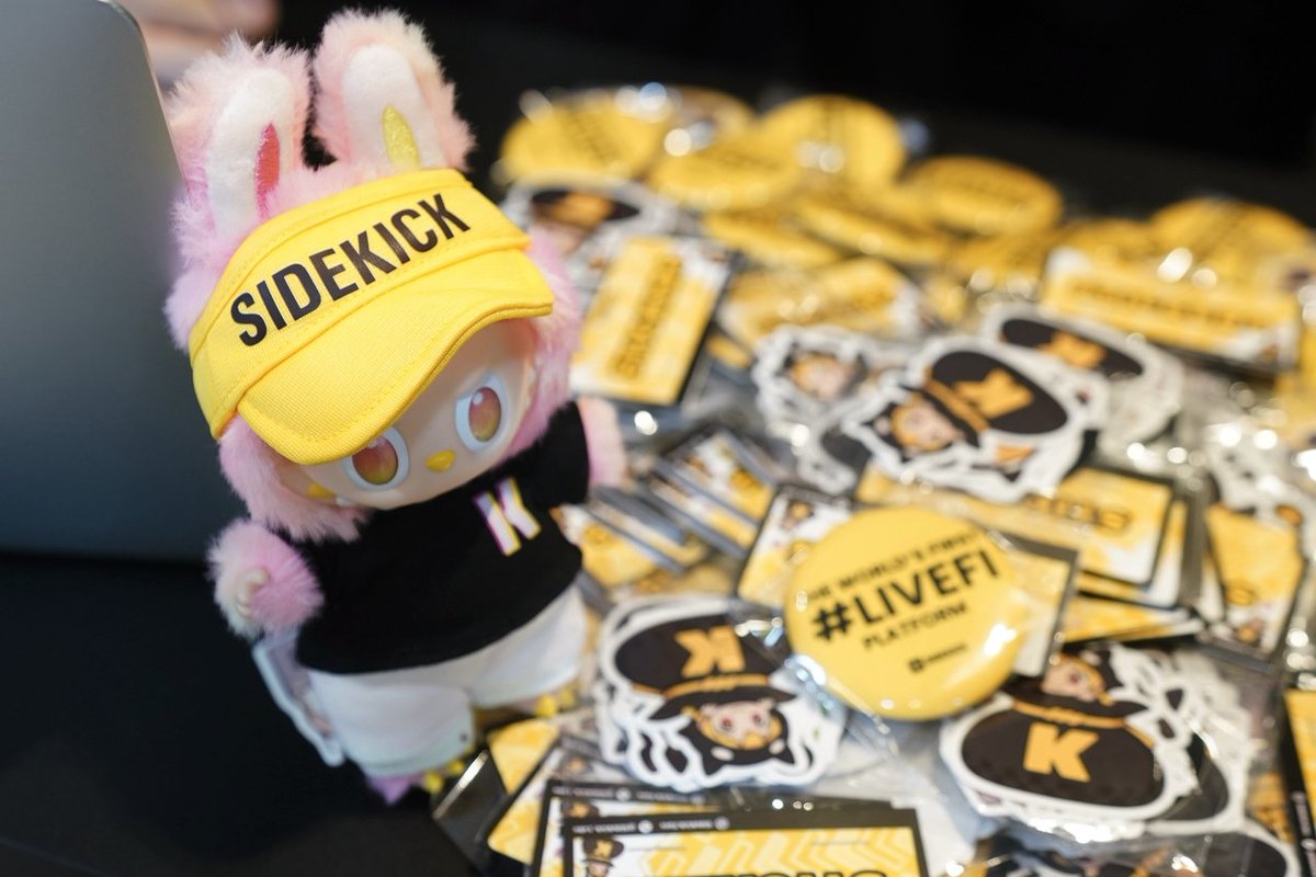 Sidekick Intern | Kiki tweet media