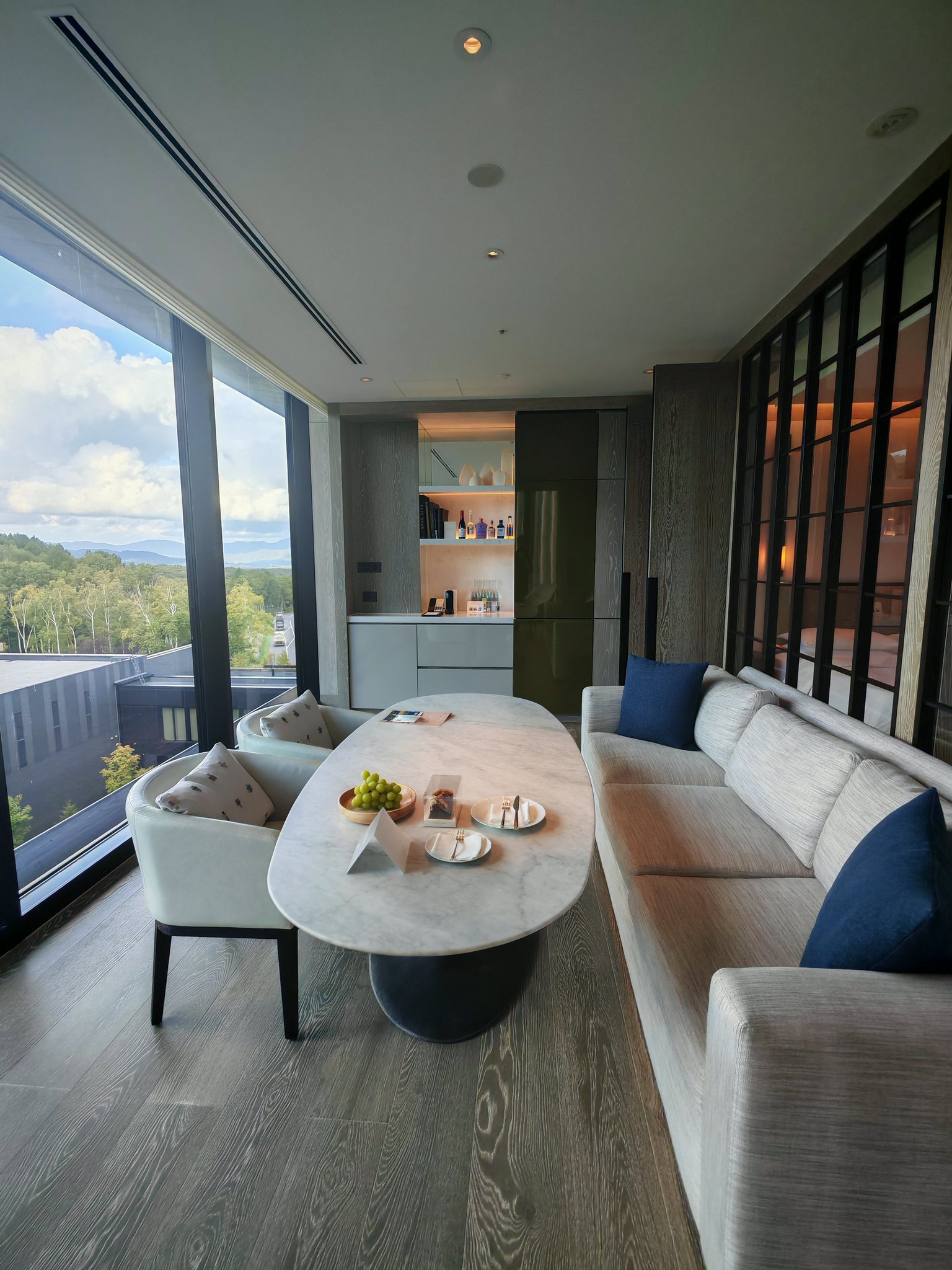 しろいいぬ しろいいぬ (@mi416a) / X