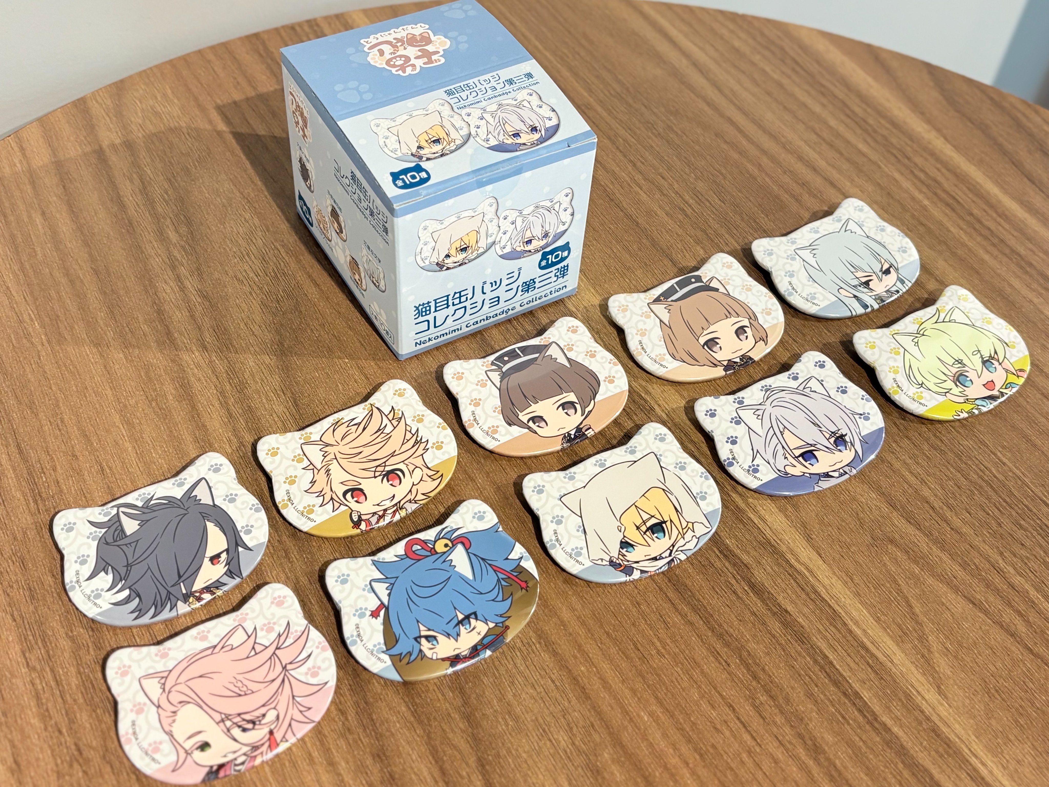 【9点】膝丸 刀猫 缶バッジ 刀剣乱舞 刀猫男士 猫耳缶バッジ 5183yVx9i+L._AC_SY200_QL15_.jpg