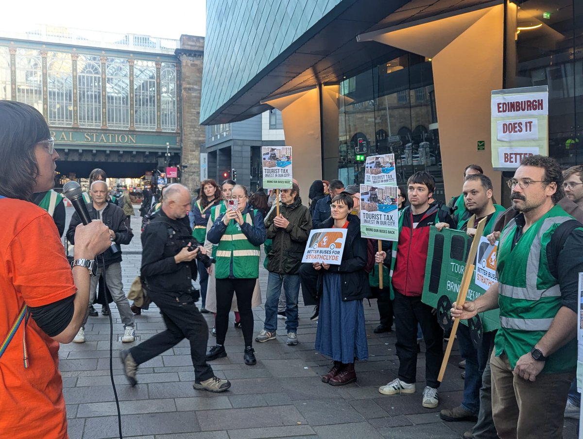 We’re excited to be working with <a href="/Glasgow_LR/">Living Rent Glasgow</a> on a new campaign to get <a href="/GlasgowCC/">Glasgow City Council</a> to invest income from the Tourist Tax in improving public transport 👏
 
This money must be used to deliver <a href="/SPTcorporate/">SPTCorporate</a>'s ambitious plans to bring our region’s buses back into public control 🚍🚏