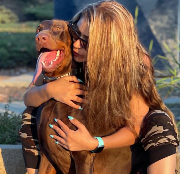 CassiezooDiary9's tweet photo. Me… my pup… and a taste of something extra 😏🐾💋 https://t.co/F7SqphIVhE