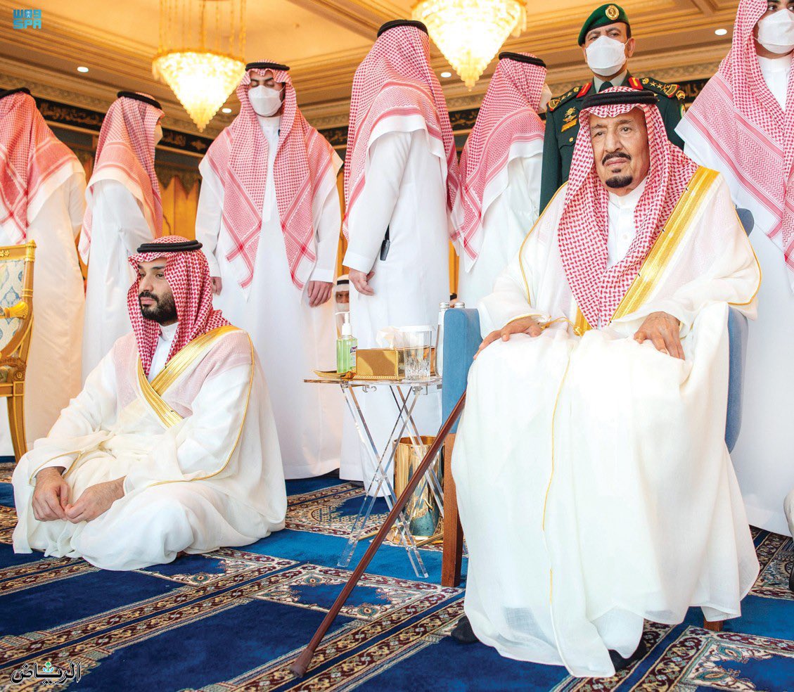 ١١ عاماً من الأمن والأمان،
والحزم والعزم،والعطاء والرخاء والإزدهار والتقدم والنماء،
بقيادة #خادم_الحرمين_الشريفين #الملك_سلمان_بن_عبدالعزيز وسمو #ولي_العهد الأمير #محمد_بن_سلمان نسأل الله أن يحفظهم ويديم عزهم للإسلام والمسلمين.
#ذكرى_البيعة_الحادية_عشر 
🇸🇦💚🕋🙏🏻