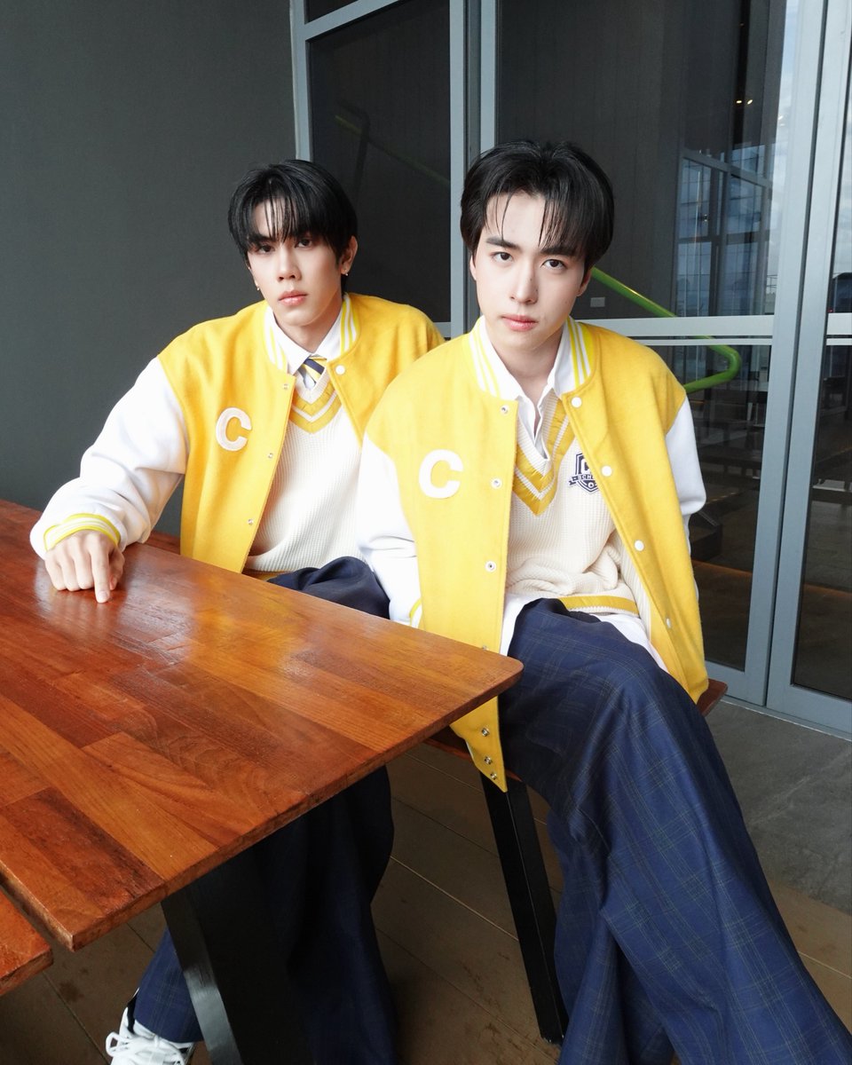 Ayo! PROXIE 

ขอบคุณ <a href="/cvitt_vitaminc/">C-vitt</a> ที่ตัดกิจกรรมดี ๆ แบบนี้ให้เราได้มาเจอทุกคนที่งาน ‘C-vitt เพื่อนซี้ดื่มฟินกับ PROXIE’ ดีใจที่ได้มาเจอกับทุกคน ใครไม่ได้มาไม่ต้องเสียใจไปนะครับ ไว้มีโอกาสเราต้องได้เจอกันแน่นอน😘

#Cvittเพื่อนซี้ทุกเวลา
#CvittxPROXIE
#PROXIEth
#bROTHERSMUSIC