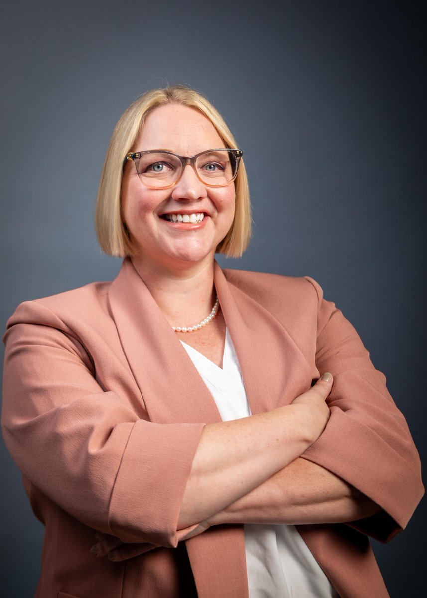 WPBVAHCS's tweet photo. Congrats to our very own Innovation Specialist Sara Windrem, recognized as the VA enterprise wide Innovation Specialist of the Year! 🎉
Sara’s creativity and passion for advancing care have made a lasting impact on Veterans, families, and our VA team.
#FeelGoodFriday https://t.co/2YI5YjVH6Q