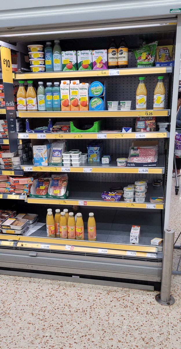 Grocernumber01's tweet photo. I know. Let's put the reduction bay on a feature end , said nobody.
My word.
@Morrisons
#dipsticks
#RyderCup https://t.co/7SM8yOhqZU