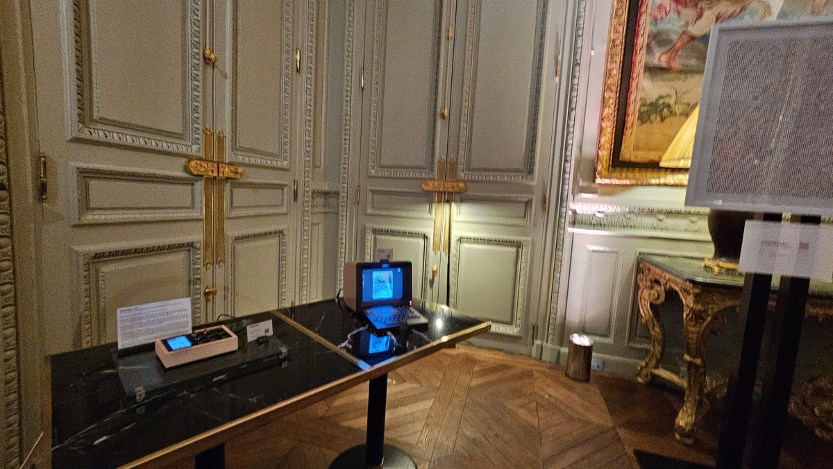 Miniscriber by <a href="/WenNew_Atelier/">Wen New Atelier</a> 
Eden S2 : E6 by <a href="/CegzProject/">CEGZ.project</a> 
Seen at Musée Jacquemart André yesterday