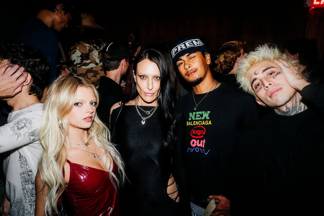 [INSTAGRAM] September 19, 2025

Emily with Katseye's Megan and other people.

© maxamillionpolo, misslorihowe

#EmilyKelavos