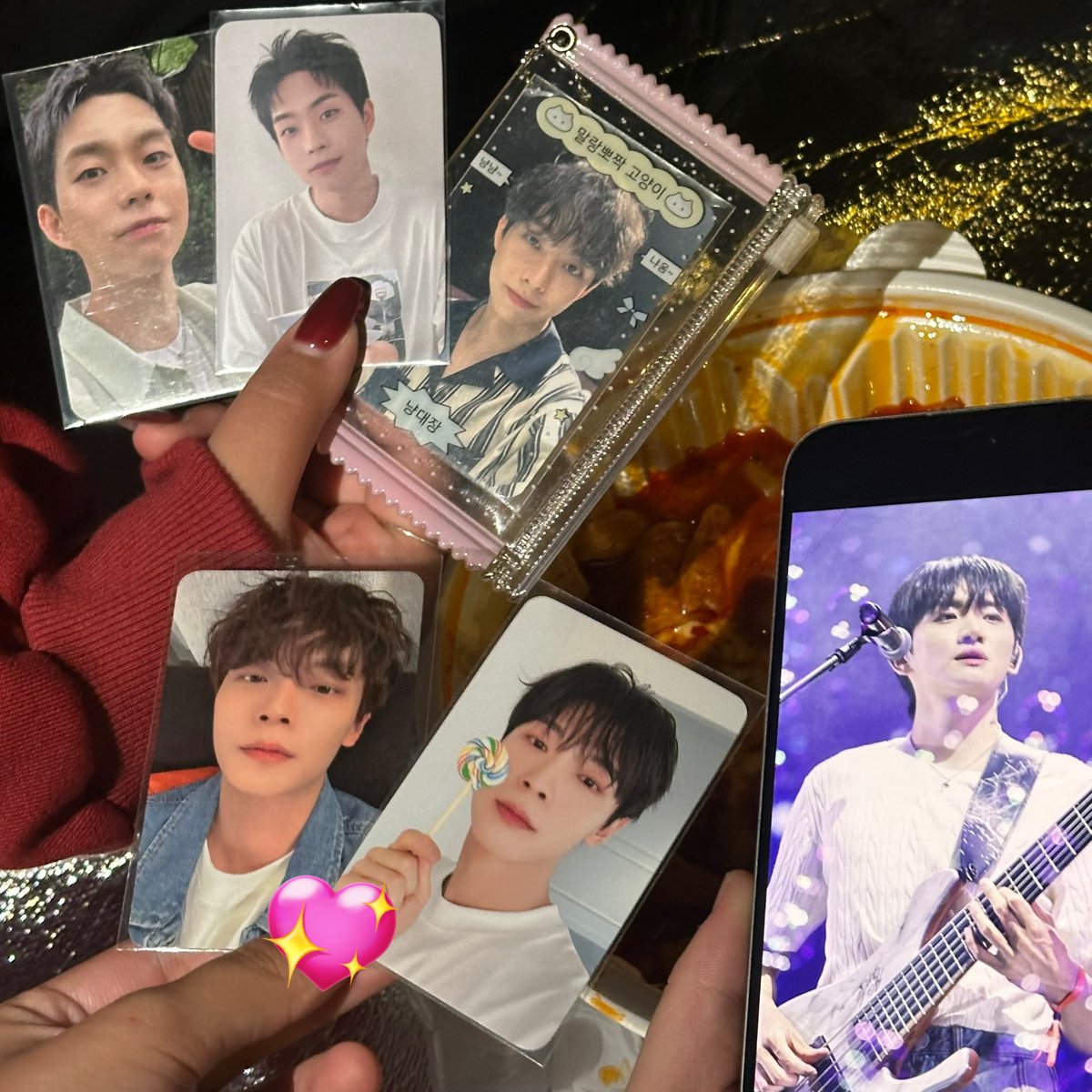 뒤에 음식이 안 보여요