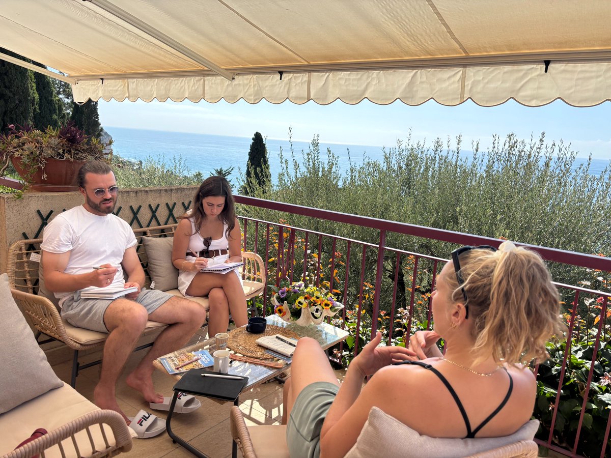 Fear is something that every single one of us lives with.

It shows up in different ways. Sometimes as hesitation, sometimes as doubt, sometimes as a voice telling us we’re not ready or not good enough. 

At my recent Lead With Clarity retreat, we spent a full day exploring fear.