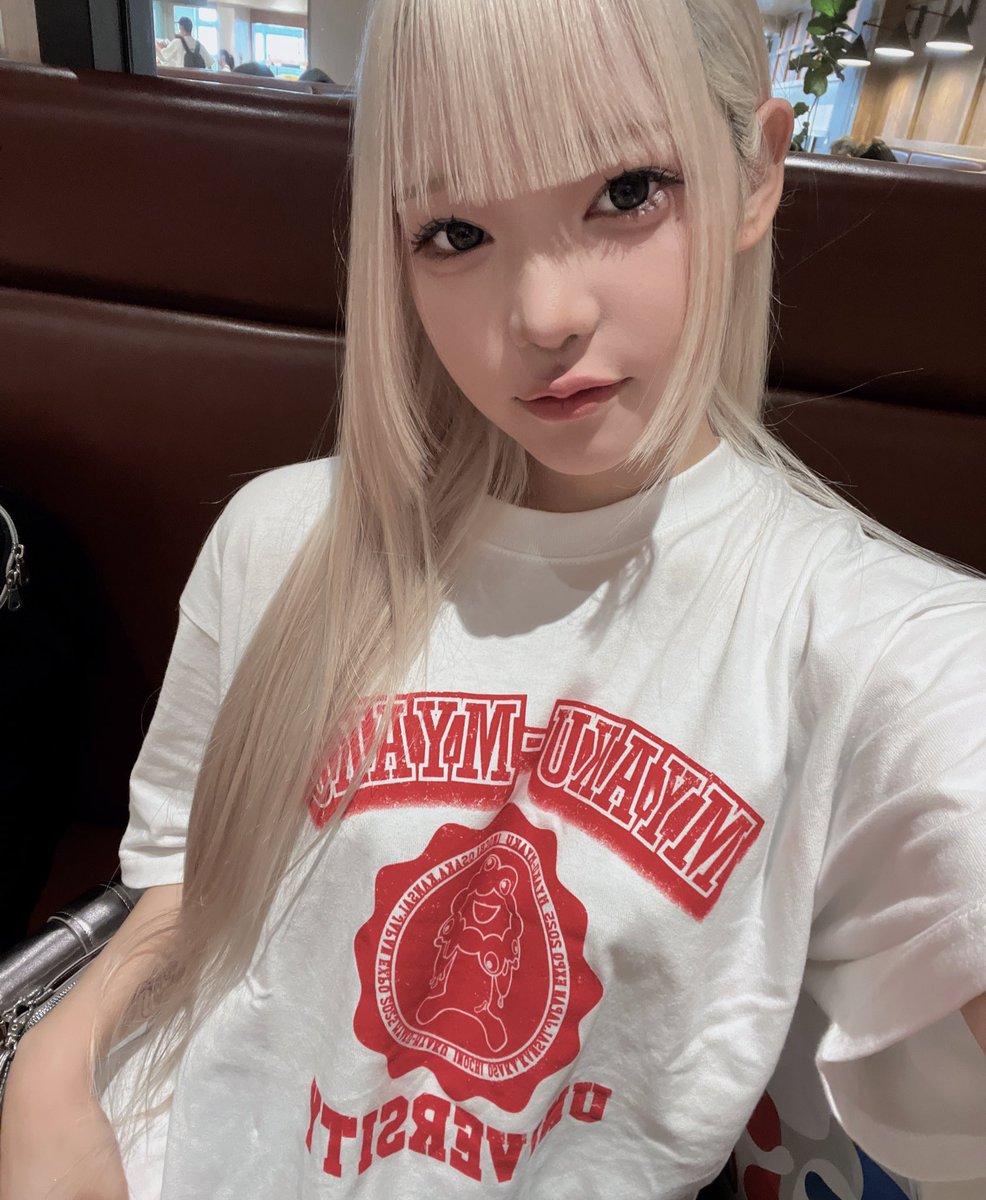 DollsMaid_zero's tweet photo. 大阪から帰ってきてそのまま出勤してる🐙⭐️
ミャクミャクtシャツ着てきたᴗ ̫ ᴗ🤙 https://t.co/3lDhuDG01e