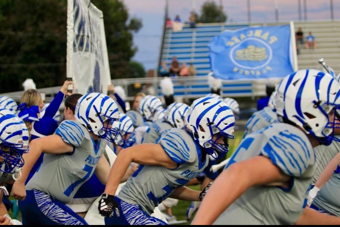 Rise Up Tiger Nation, it's GAME DAY!!! Let’s get The Jungle rocking as the Titans make the trip from Monmouth tonight for Homecoming. Conference championship implications on the line!! Be loud, be early and ready to roll for a 7pm kickoff.
#FearTheStripes25