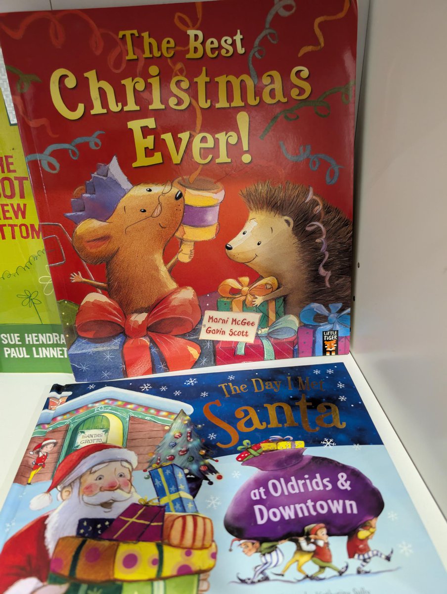 Pop along to the Inmans Helping Hands Library and help yourself to any books and jigsaws you would like! These are all are free to take. Keep them for as long as you like, and pass them along to a friend/family member once you're finished with them. 📚⭐