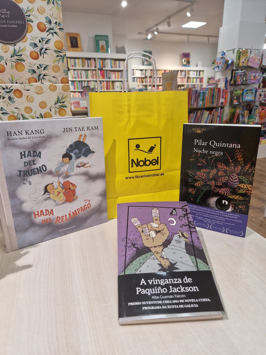 "A vinganza de Paquiño Jackson", una verbena estrafalaria, un crimen en mitad de una fiesta cadenaser.com/galicia/2025/0… a través de <a href="/La_SER/">Cadena SER</a>