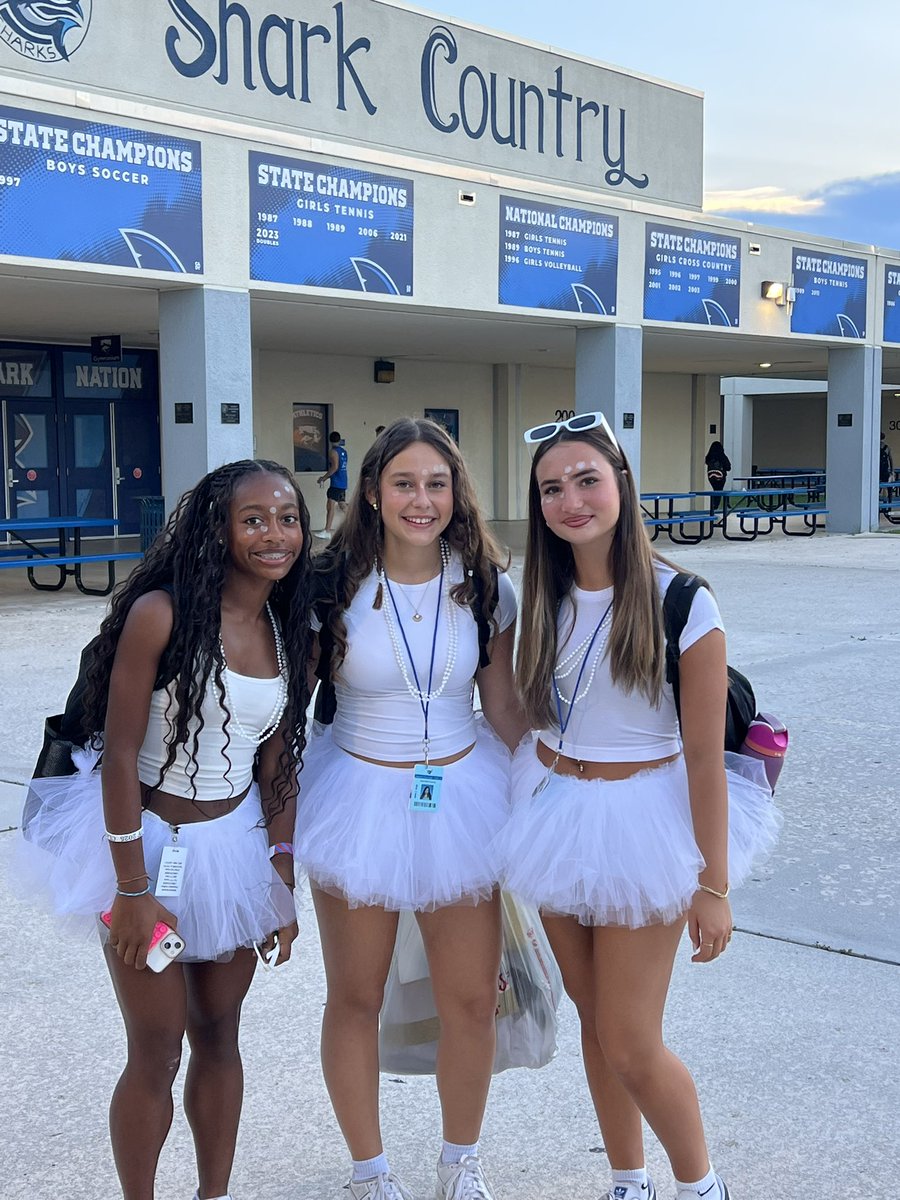 Allison Castellano (@castellaalli) on Twitter photo So much school spirit today. Excited for our pep rally in a few hours. Seniors showing the freshmen the SHARK way! <a href="/pbcsd/">The School District of Palm Beach County</a> <a href="/RachelCapitano/">Rachel Capitano</a> So much school spirit today. Excited for our pep rally in a few hours. Seniors showing the freshmen the SHARK way! <a href="/pbcsd/">The School District of Palm Beach County</a> <a href="/RachelCapitano/">Rachel Capitano</a>