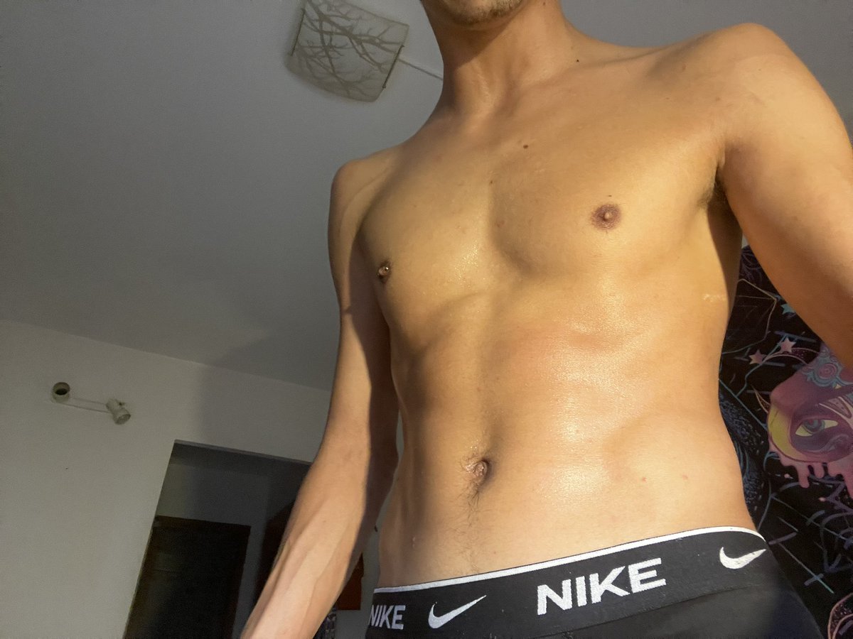 midefe's tweet image. pagafantas pa las copas de esta noche?