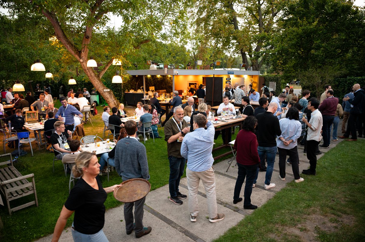 EOS_AM's tweet image. Networking is at the heart of every EOSAM.👥🤝
From the welcome reception to coffee breaks and lunches, all included, #EOSAM2025 offered countless chances to connect.
One of the highlights was the conference dinner at Art Centre Delft with perfect weather and a beautiful setting.