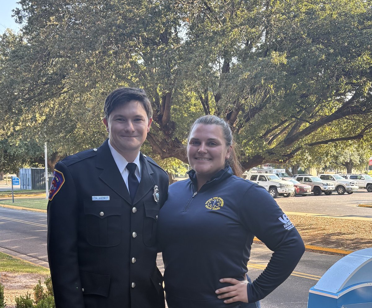 PACHVRS's tweet photo. ππ Big congratulations to Mike Rhiem who officially graduated Paramedic School AND passed his NREMT-P! ππ Join us in giving him a huge shoutout for this amazing accomplishment. Way to go, Mike! ππͺ
#CourthouseStrong
#Rescue5
#VBRescue
#VBStrong
#neighborshelpingneighbors https://t.co/6Xq5ti5BYm