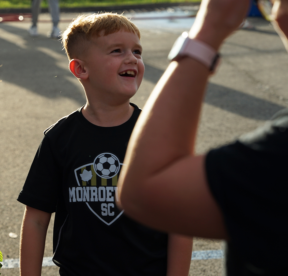 Gateway_SD's tweet image. Thank you to our staff, students, and community for making yesterday&apos;s Homecoming Carnival a wonderful success! It was an awesome night, filled with fun, games, food, friendship, smiles, and Gator pride! Check out Facebook for some more photos! facebook.com/share/p/1JPpr9…