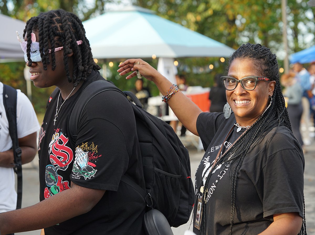 Gateway_SD's tweet image. Thank you to our staff, students, and community for making yesterday&apos;s Homecoming Carnival a wonderful success! It was an awesome night, filled with fun, games, food, friendship, smiles, and Gator pride! Check out Facebook for some more photos! facebook.com/share/p/1JPpr9…