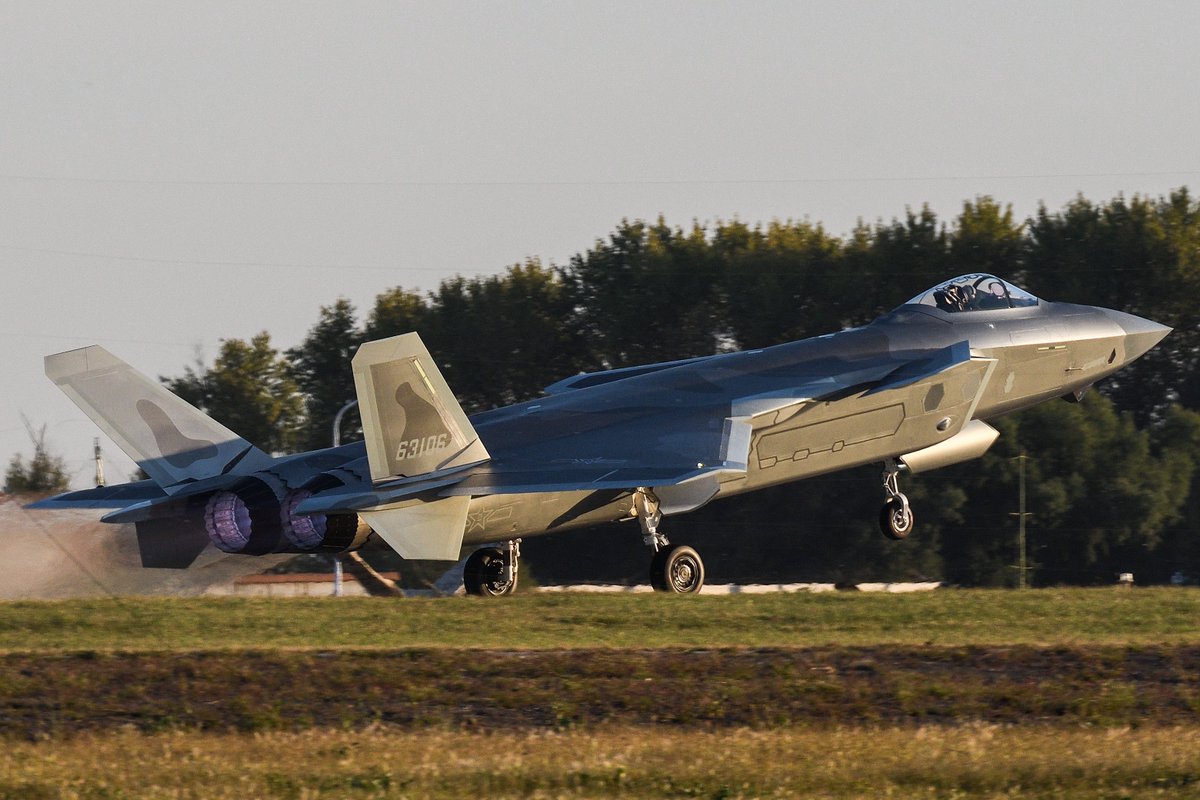 🄿🄸🅇🄴🄻 tweet media