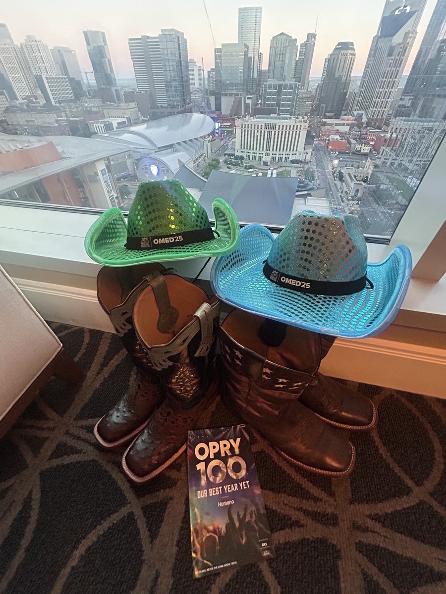 🤠🎶 💚Howdy <a href="/AOAforDOs/">AOA</a> #OMED2025 🇺🇸 #DOProud 🙏🏻