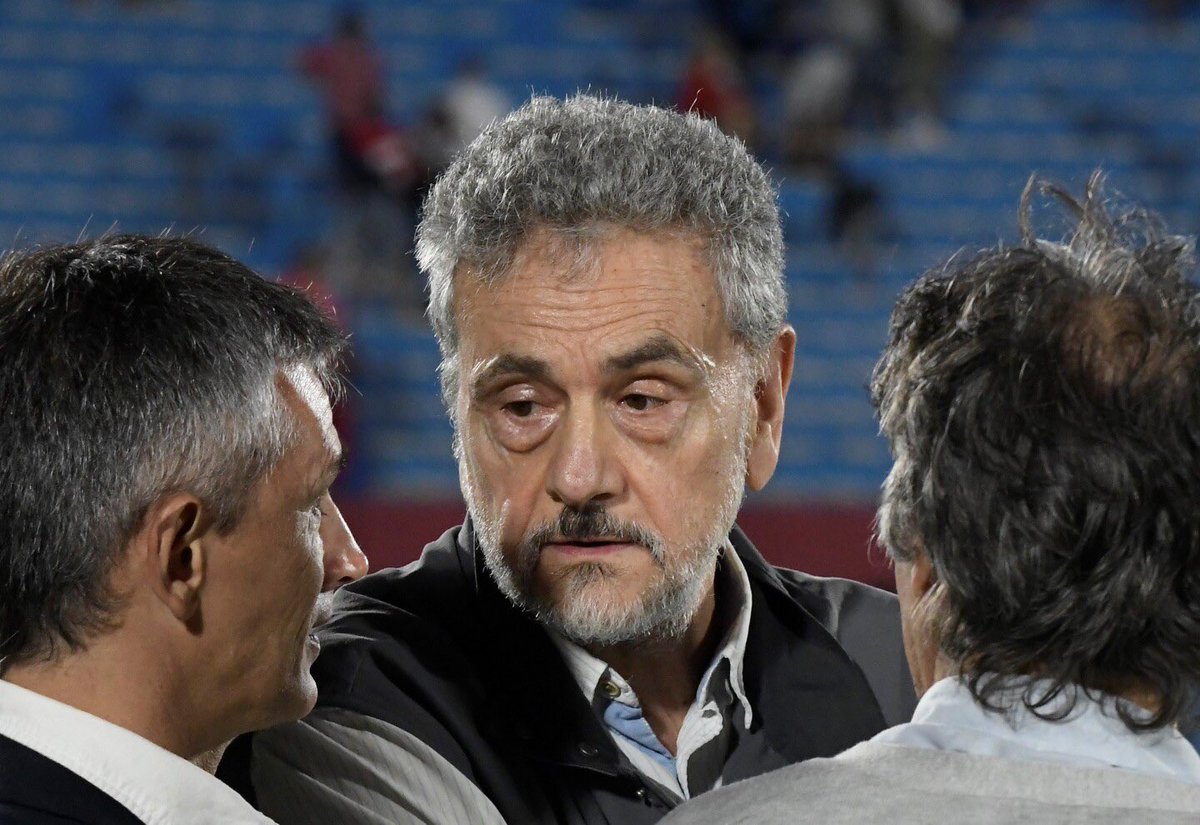 #AHORA | Informa <a href="/NDEtchegoyen/">Bambino Etchegoyen</a> en 100% Deporte.

Liverpool adoptó la decisión de abandonar el G5 y la Unión de Clubes.

“El club decidió velar por los intereses de Liverpool y no continuar con esta división”

youtube.com/live/W9nzJ1fdr…