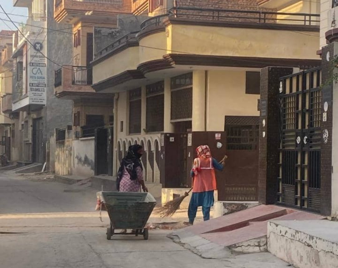 Deputy Commissioner Sirsa tweet media