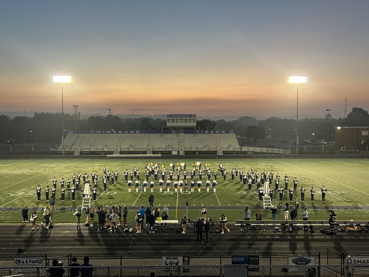 What a fantastic morning!

Huge thanks to <a href="/wkyc/">WKYC 3News</a> for coming out to highlight our awesome football team, cheerleaders, and Tiger Band!

Great morning for the <a href="/theTwinsburgHS/">THS</a>!

Thanks to all the parent volunteers for all your help!

<a href="/TwinsburgTigers/">Twinsburg Athletics</a> 
<a href="/TburgBandBoosts/">Twinsburg Band Boosters</a>