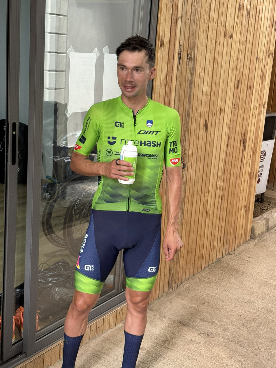 Igor Tominec tweet media