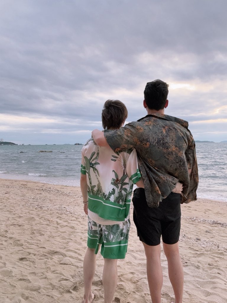 2022                                                        2025