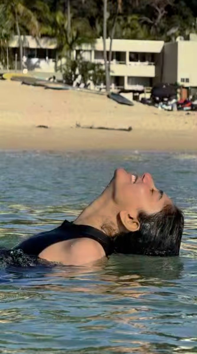 shruthi tweet media
