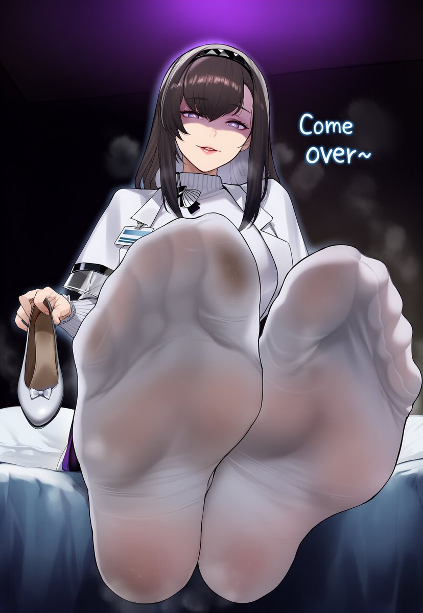 每当夜深人静的时候，总会有一个小可爱偷偷的把自己藏在被窝里面♡偷窥着柠檬的帖子幻想着把自己的脸颊埋在柠檬刚刚脱掉的鞋口处～一点点的吸入那令人上瘾的气味幻想着自己的肉棒在柠檬的足下.....♡，一点点的沉沦陷入自己幻想出来的....
#文援 #文爱