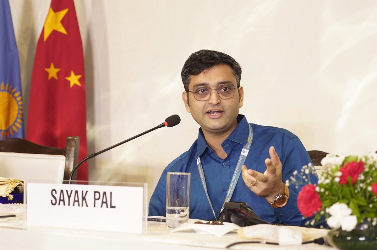 nbt_india's tweet photo. Day 2 continued at the SCO Young Authors' Conference with our second powerful session on the theme of Radio and the rise of Podcasting, chaired by Shri Yuvraj Malik, Director, National Book Trust, India and moderated by Prof. Ranjana Saxena.

The discussion explored how digital platforms are reviving oral traditions globally. Xu Han shared via video how online Chinese literature is acting as a digital bridge for global cultural exchange. Sayak Pal traced the history of broadcasting to the rise of podcasts, emphasizing the power of storytelling but cautioning against lack of authenticity checks and the dominance of English content. Anna Babina detailed the journey of radio and podcasting in Russia, noting how podcasts, especially true crime, thrive due to their flexibility and on-demand access.

The dialogue was enriched by discussants, with questions raised about reviving radio consumption, the cultural impact of single-topic podcasts, and the tension between creativity and market pressures.

Shri Yuvraj Malik concluded by connecting this resurgence to India’s traditions of śruti and smṛti, stressing the need for authenticity and content that empowers, observing that while radio remains affordable, podcasts now dominate much of the cultural space.

#SCOConference #SCOYoungAuthors #Radio #Podcasting #OralCultures #DigitalStorytelling #NBTIndia #MediaTransformation #CulturalExchange