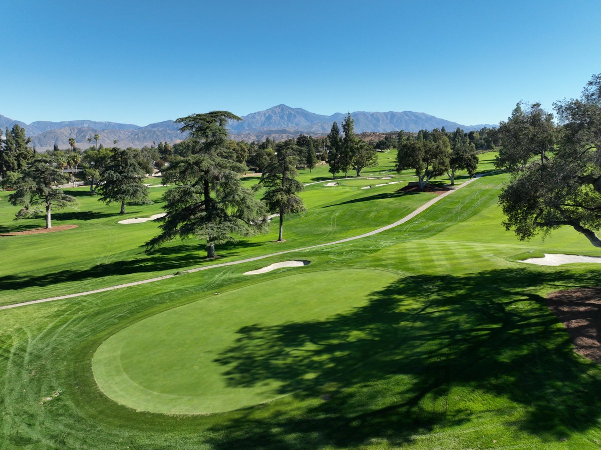 BrightView's tweet image. As the best golfers tee off at the #RyderCup, we’re reminded that championship-level play starts with exceptional course care. Our Golf Maintenance teams ensure every fairway, green, and bunker is ready for peak performance. hubs.li/Q03L80Yg0