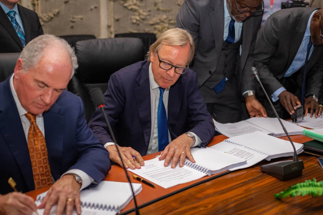 Eric Dibeu tweet media