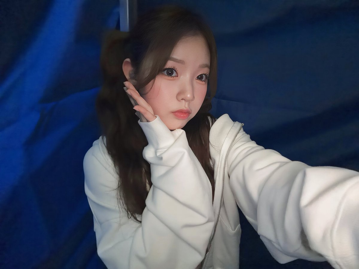 YoonationPH's tweet photo. ๐ธ#YooUpdate 260925 | Yoona Weverse Update เซฎ( แธแธ โบ ห โน แธแธ )แ
โช๏ธ:https://t.co/6IdyNGt0x5
#YOONA #์ค์ค์ #ใชใฆใ
#UNIS #์ ๋์ค
@UNIS_offcl
#YooNationPH