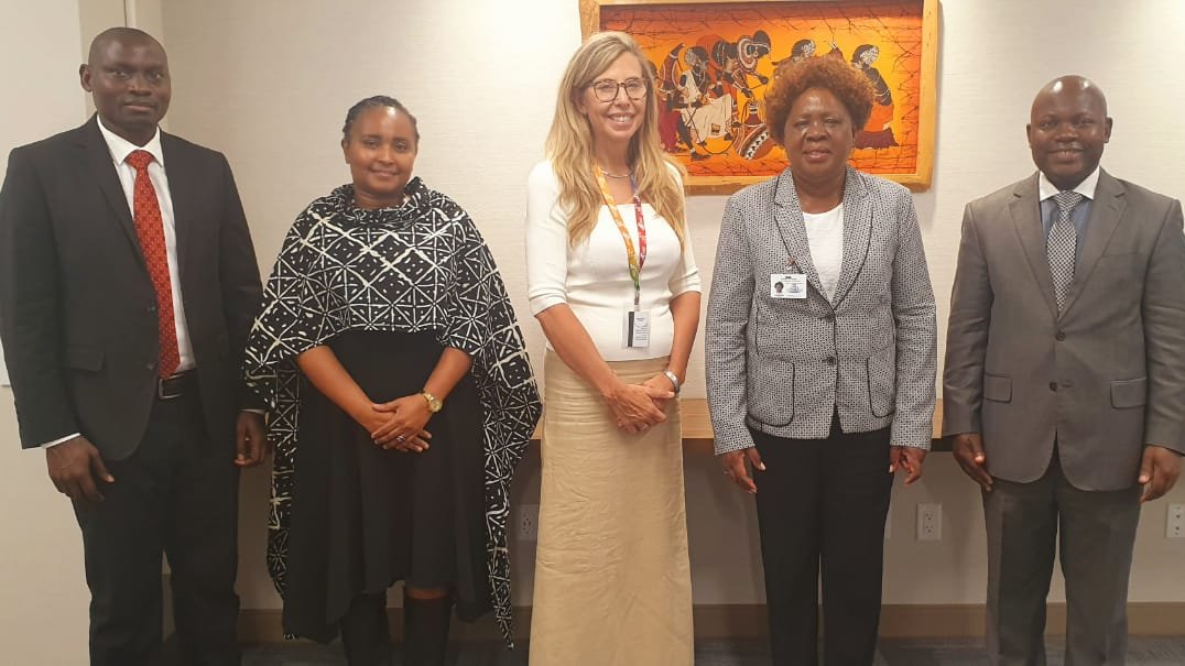 JointSDGFund's tweet image. At #UNGA, 🇰🇪 Kenya and the @JointSDGFund discussed the Building Climate Resilience of the Urban Poor Program, building momentum toward #COP30. 🇧🇷

The conversation focused on innovative financing, stronger UN cooperation &amp;amp; supporting vulnerable urban neighborhoods across Africa.