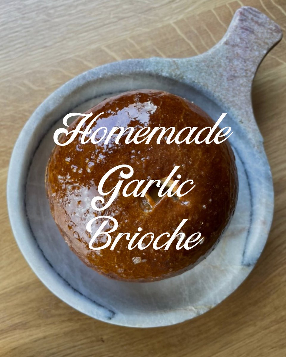 Our garlic brioche is made by our chefs every day - it comes out of the oven piping hot! 

This is definitely one of our most popular items on the menu - some say it rivals our parmesan croquettes
