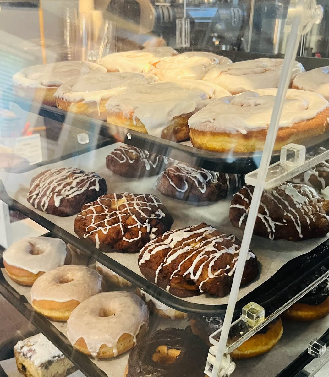 Thank you Rhode Island for the memories, fun times, and hospitality. Until we meet again! ✌🏼
#BreakfastStories
#livinganywhere #roadtrip