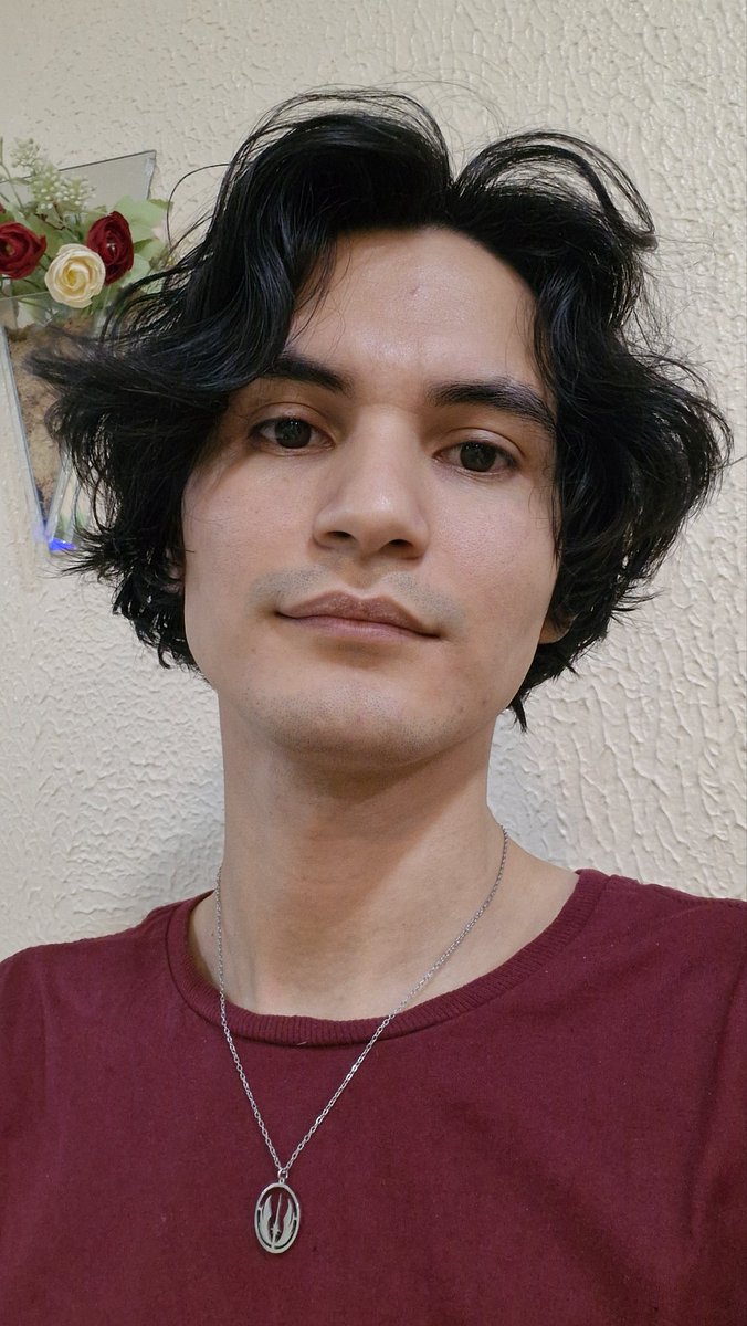 mxwcf's tweet image. os balões subiram, happy birthday to me!