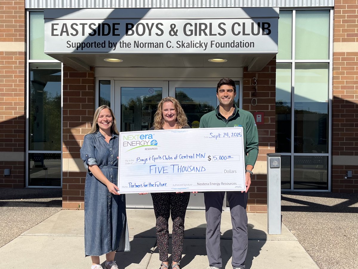 🌟 Let's welcome our new Partner for the Future – NextEra Energy! 🌟 They toured our Eastside Club and presented a generous check for local youth! 💙 Thank you for investing in great futures!🙌