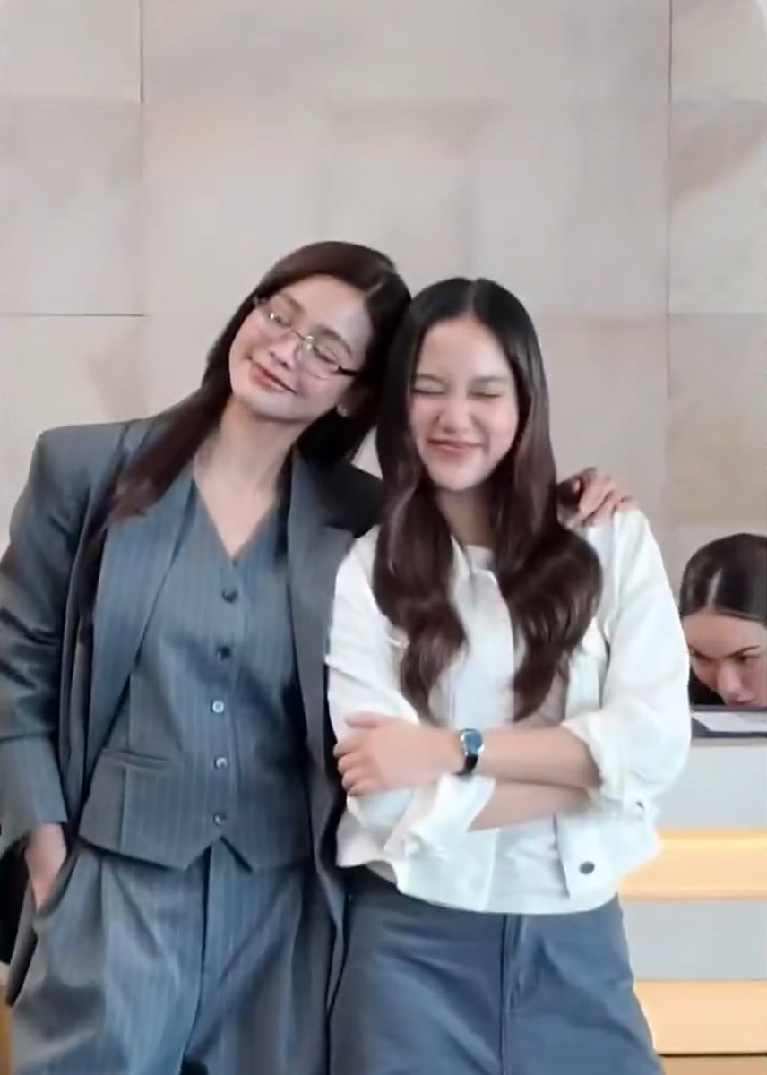 LOOK AT THEMMMM😭

 #4Elements #srchafreen #EngfaWaraha