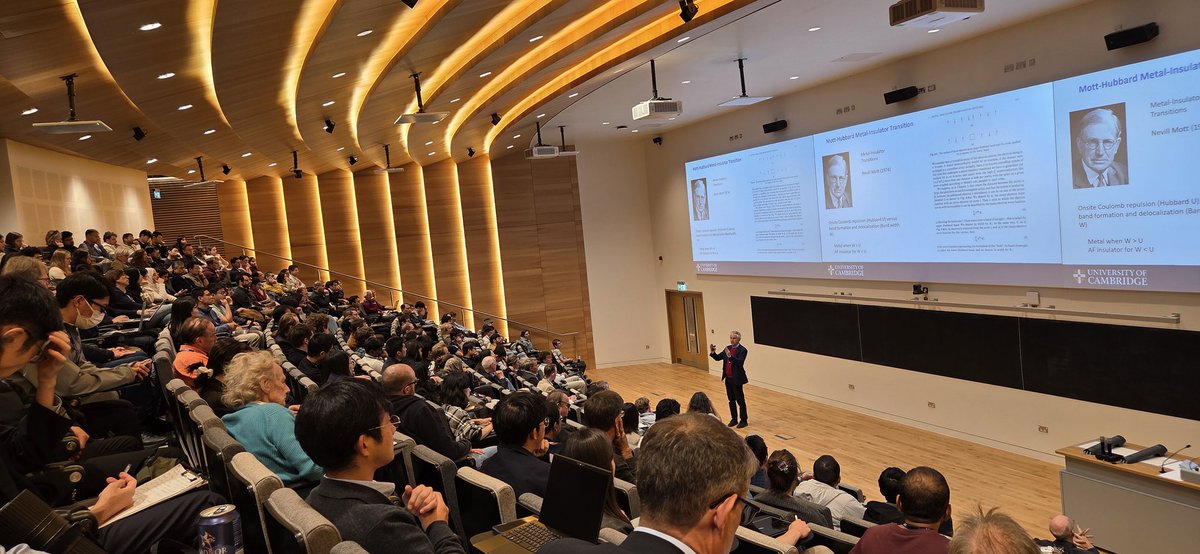 GeorgeMalliaras's tweet image. Prof. Sir Richard Friend @DeptofPhysics reviews the history of the field on the last day of #ECME2025