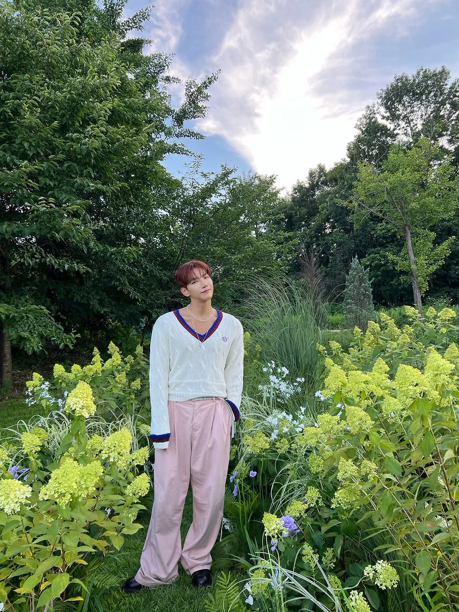 azalea0904's tweet photo. 내일만나~🩵
#김민준 #준케이 #JUN_K
#Dear_my_muse
#RandB_ME #Privacy #Allonyou #Largo
#Happyending https://t.co/N97nSOpPqO