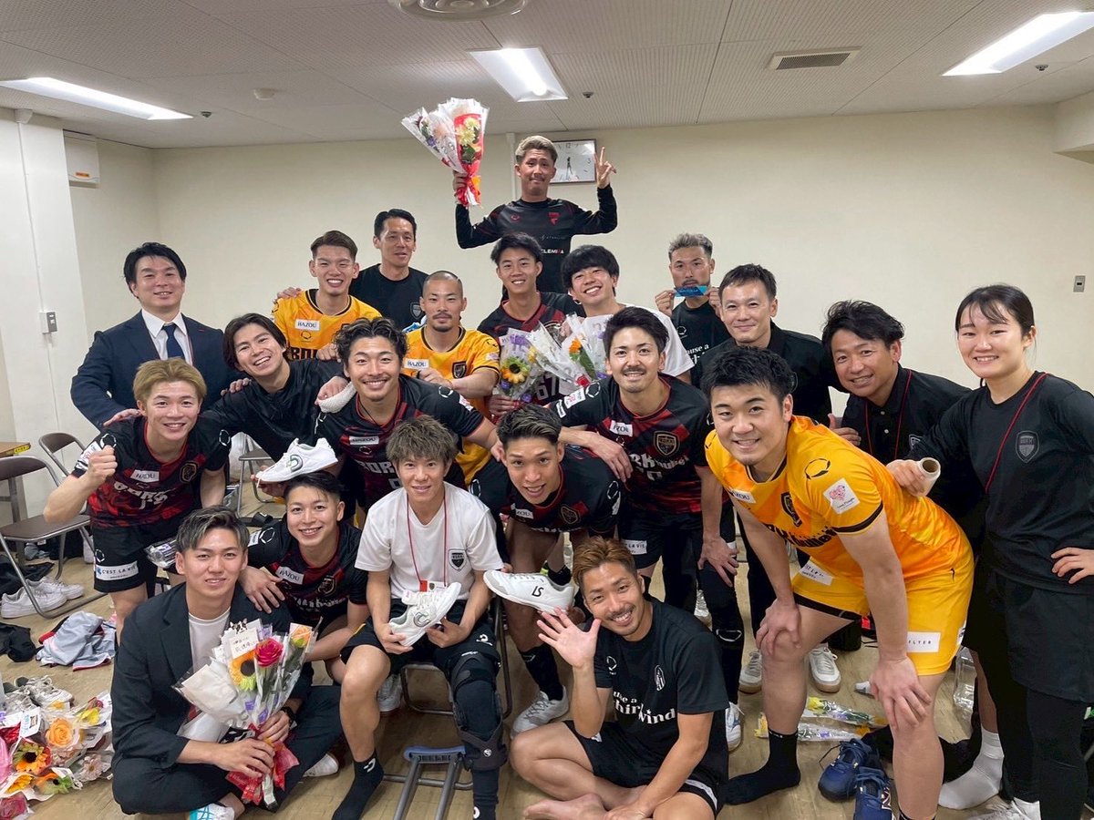 明日から後半戦スタート🙏👏🏼
全員で勝つ💪🏼💪🏼💪🏼
応援よろしくお願いします🙏
9/27(土)
🏟️北九州市立総合体育館
🆚YSCC横浜
⏰14:00 kick off
📺FリーグTV
#メットライフ生命fリーグ
#desporte
#ボルクバレット北九州
#ヒサと共に
#そしじ