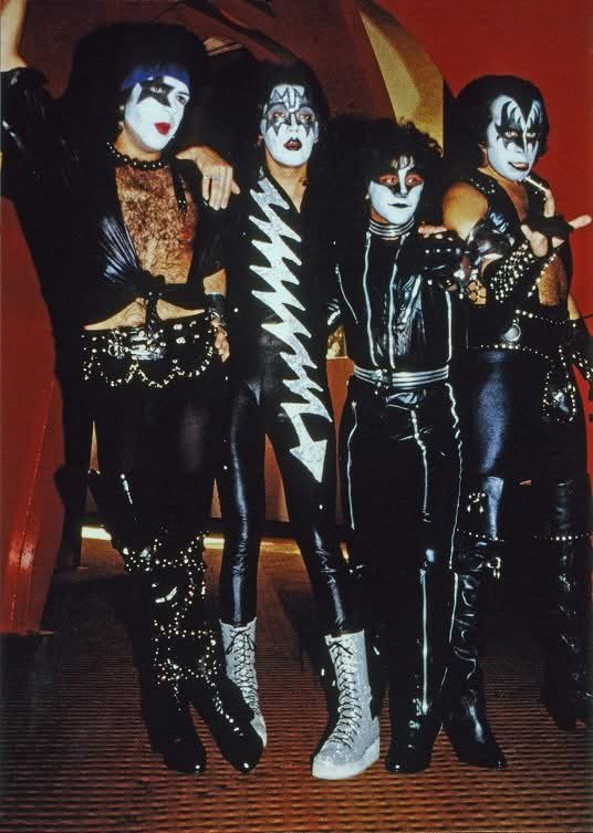 FLASHBACK FRIDAY…

<a href="/kiss/">KISS</a> <a href="/genesimmons/">Gene Simmons</a> <a href="/PaulStanleyLive/">Paul Stanley</a> <a href="/ace_frehley/">Ace Frehley</a> <a href="/EricCarr_TheFox/">Eric Carr - KISS</a>