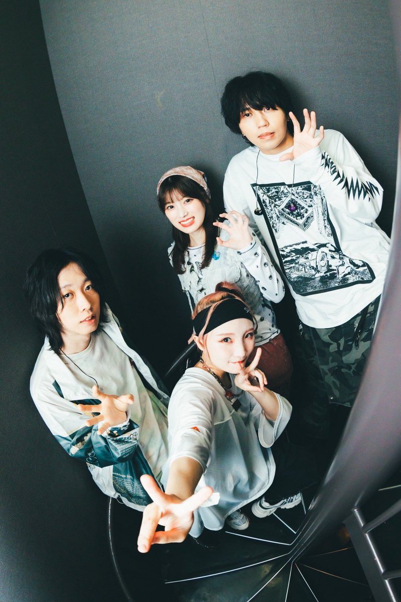 Aooo 石野理子 サイン入りCD(会場限定手焼き) 未使用 アイドルネッサンス 石野理子 サイン入り 赤い公園 aooo