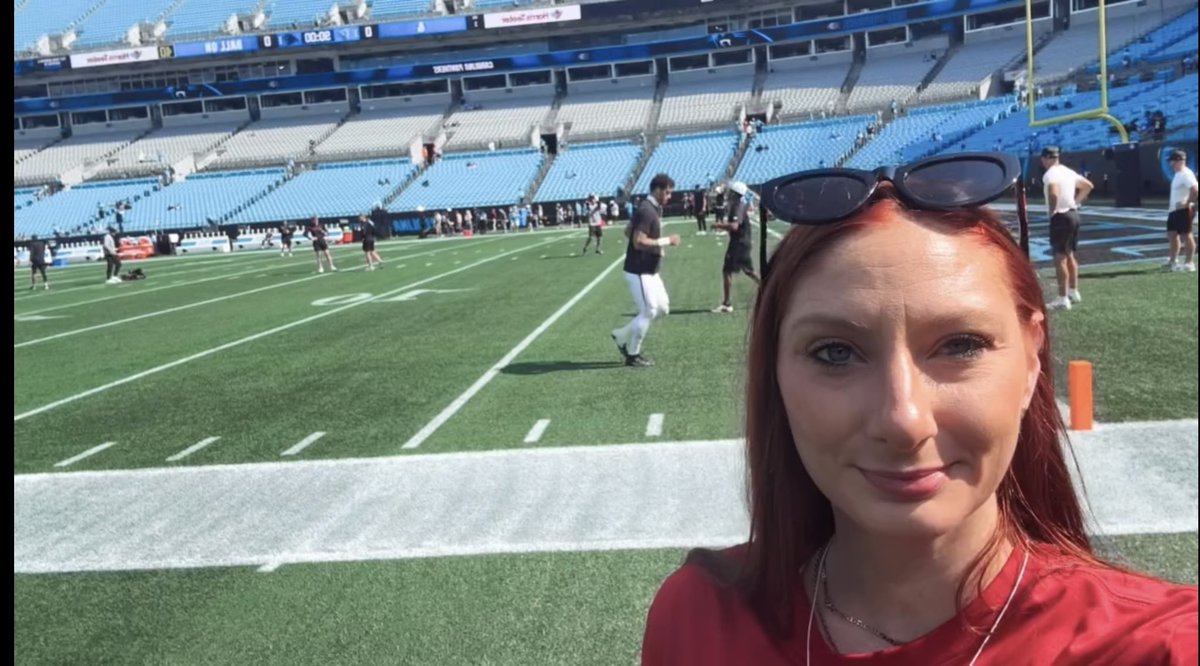 KaylaModahl's tweet image. Here’s to 31 ✨✨🎂